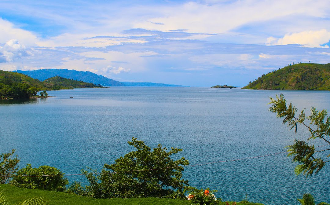 1 Day Lake Kivu Adventure and Culture tour, 1 day lake kivu adventure, 1 day lake adventure rwanda, 1 day lake kivu rwanda culture, 1 day lake adventure and culture, 1 day cultural tour, 1 day rwanda culture, 1 day adventure rwanda, 1 day tour to rwanda, 1 day rwanda tour package, 1 day rwanda itinerary